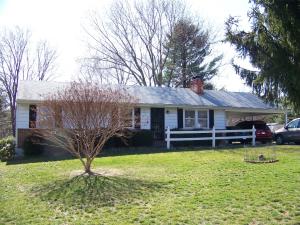 103 Roosevelt Road      Sale Price $ 275,000   SOLD