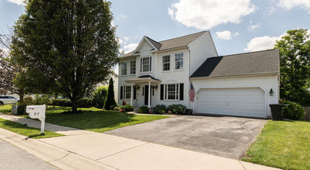 87 Crimson Ave