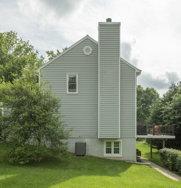 7140 Brangles Rd0007.jpg
