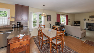 7140 Brangles Rd0013_001.jpg