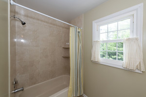 7140 Brangles Rd0038.jpg