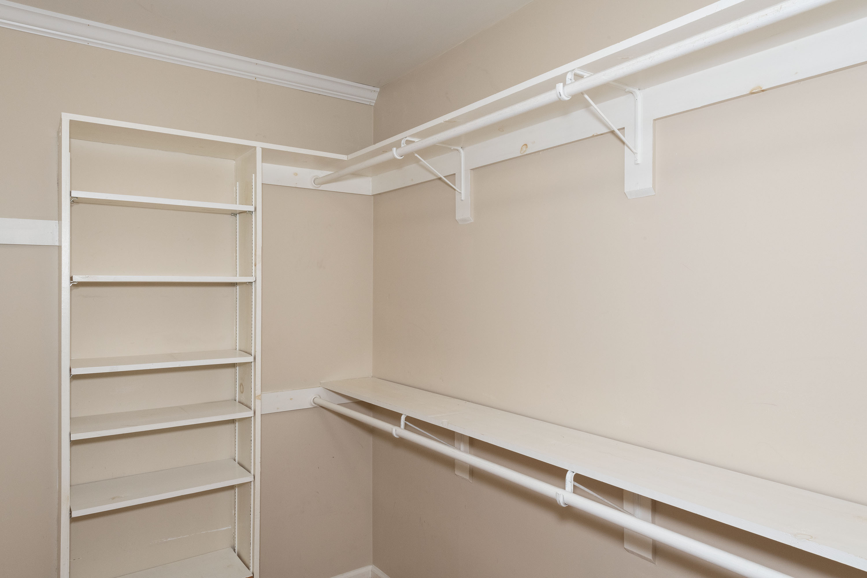 3204 Hooper Rd0046.jpg