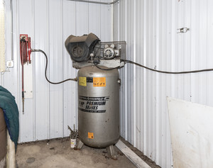 3204 Hooper Rd0083_002.jpg