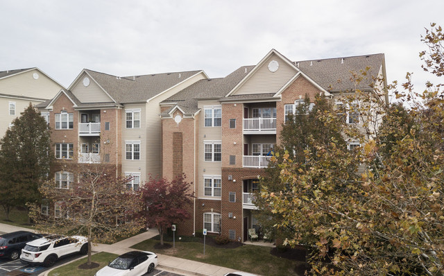 9473 Ashlyn Circle0002.jpg