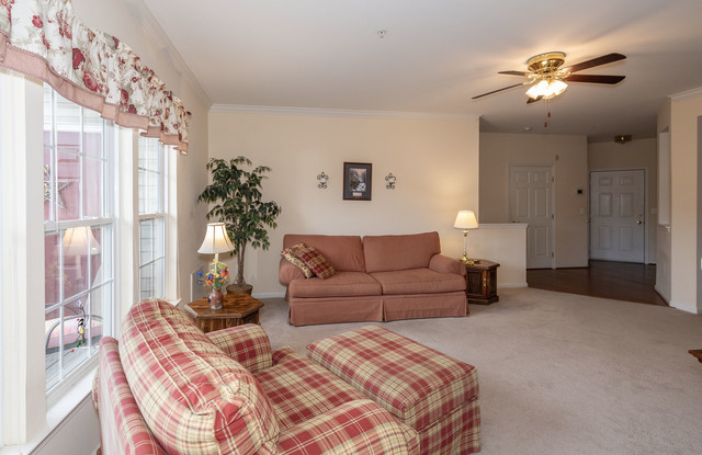 9473 Ashlyn Circle0005.jpg