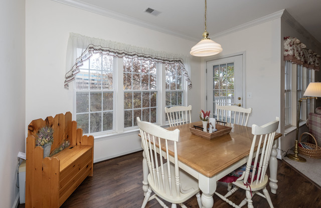 9473 Ashlyn Circle0014_001.jpg