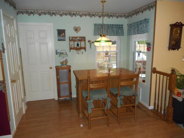 Kitchen Table Space