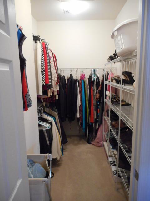 Master Bedroom Walk In Closet