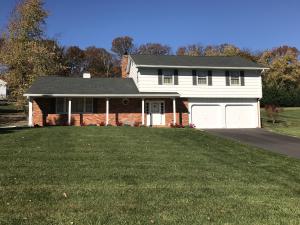 808 Lee Avenue Sykesville 