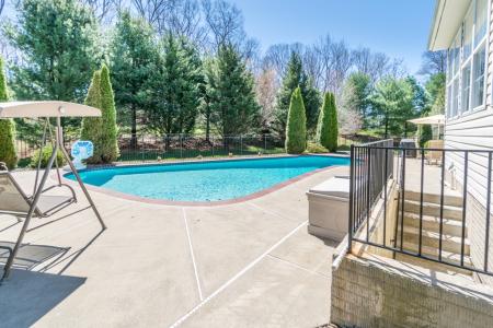 Enjoy The Pool