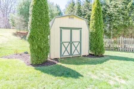 Shed
