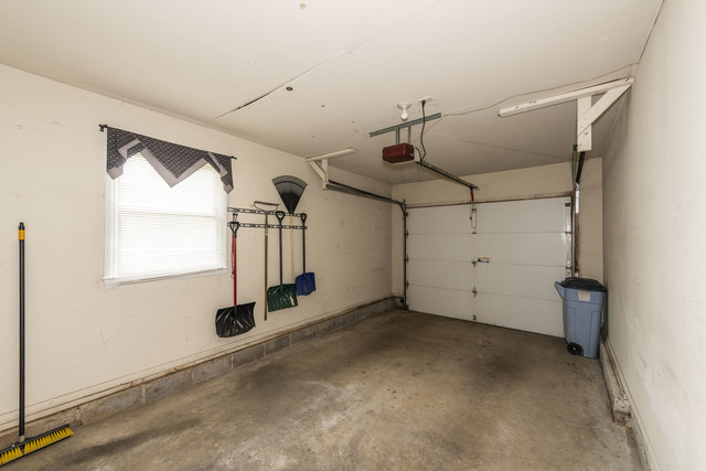 3 Edge Springs Ct#058_001.JPG